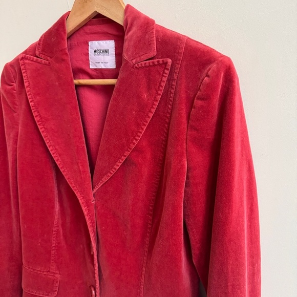 Moschino Red Velvet Classic 2 Button Blazer Notched Lapel Womens Size 10 - Picture 5 of 15